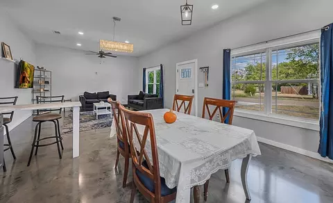 207 Rogers St, Mcgregor, TX 76657 photo 15