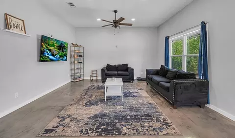 207 Rogers St, Mcgregor, TX 76657 photo 6