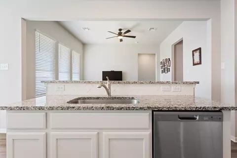 11124 Solar St, Lorena, TX 76655 photo 14