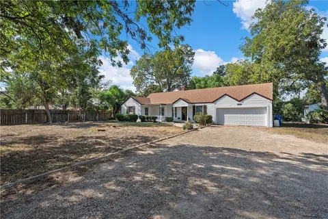 2616 Macarthur Dr, Waco, TX 76708 photo 3