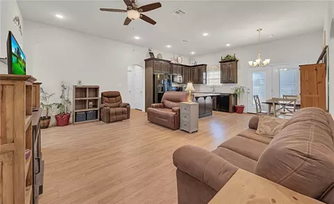 404 Broken Arrow Ct, Waco, TX 76705 photo 7