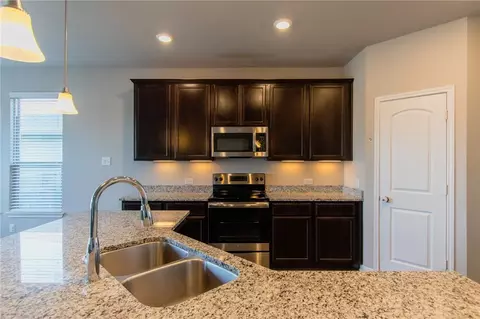 10512 Langham Dr, Waco, TX 76708 photo 11