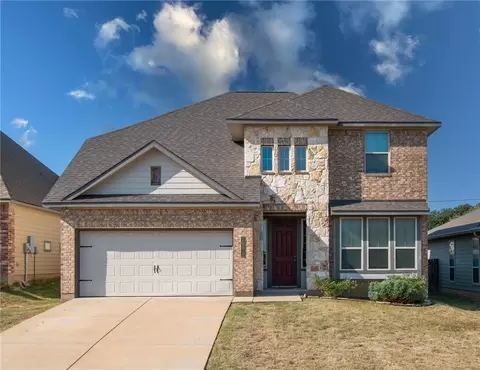 10512 Langham Dr, Waco, TX 76708