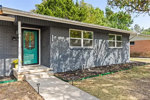 2137 Trinity Dr, Waco, TX 76710 photo 7