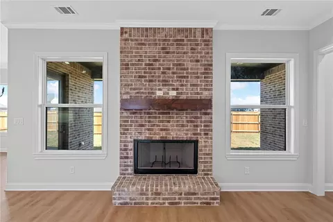 2124 Holborn St, Lorena, TX 76655 photo 5