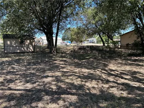 107 Hope Cir, Lorena, TX 76655 photo 7