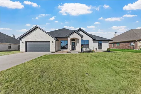 849 Agile St, Hewitt, TX 76643
