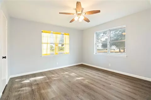 8504 China Spring Rd, Waco, TX 76708 photo 15