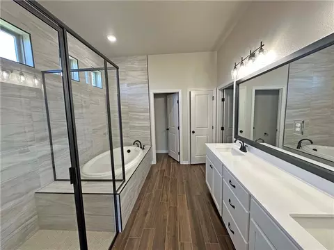 137 Lasso Loop, Lorena, TX 76550 photo 21