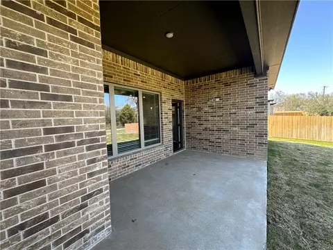 137 Lasso Loop, Lorena, TX 76550 photo 24