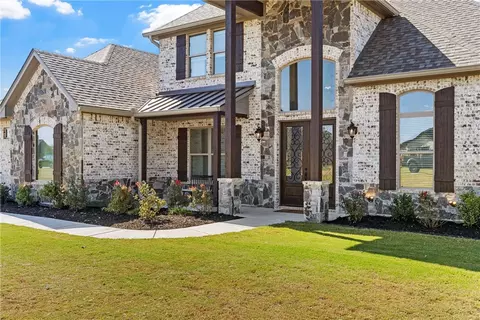 68 Independence Trl, Waco, TX 76708 photo 3