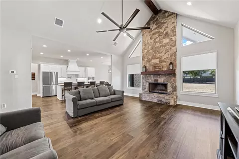 68 Independence Trl, Waco, TX 76708 photo 9