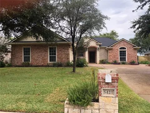 5421 Stillhouse Hollow St, Waco, TX 76708