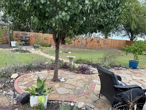 5421 Stillhouse Hollow St, Waco, TX 76708 photo 8