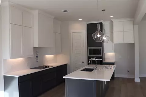 Kitchen - 2205 Paddington Way, Lorena, TX 76655 photo 1 of 2