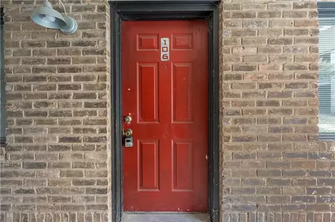 1421 S 12th St #106, Waco, TX 76706