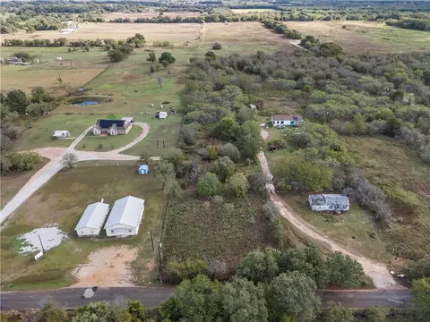 918 Wagoner Rd, Waco, TX 76705 photo 5