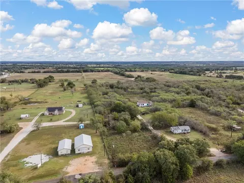 918 Wagoner Rd, Waco, TX 76705 photo 7