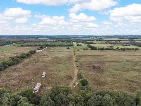 918 Wagoner Rd, Waco, TX 76705 photo 4