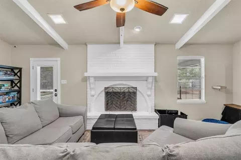 Living - 200 Opal St, Hewitt, TX 76643 photo 1 of 1