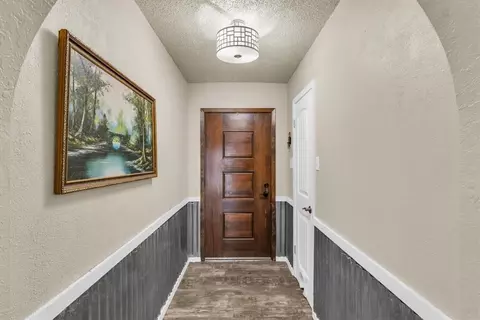 Entry Way - 200 Opal St, Hewitt, TX 76643 photo 2 of 2