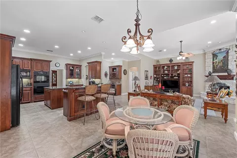 7051 Ledge Stone Dr, Mcgregor, TX 76657 photo 8