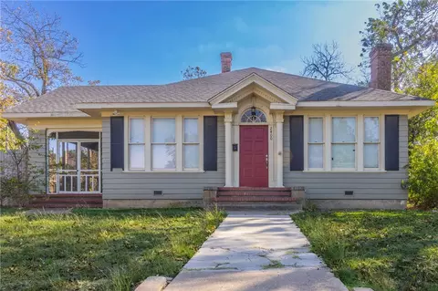 2400 Parrott Ave, Waco, TX 76707
