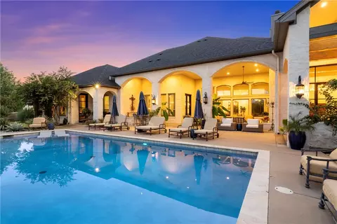Exterior - 7050 Ledge Stone Dr, Mcgregor, TX 76657 photo 7 of 20