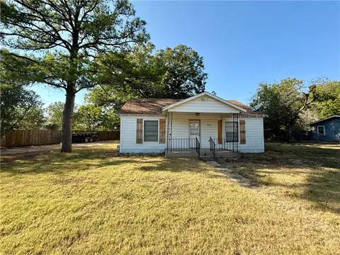 4322 Concord Rd, Waco, TX 76705