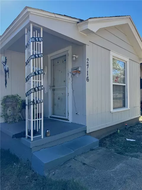 2716 Live Oak Ave, Waco, TX 76708 photo 4