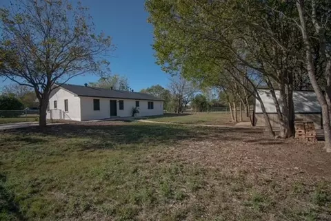 512 Arthur St, Mcgregor, TX 76657 photo 14