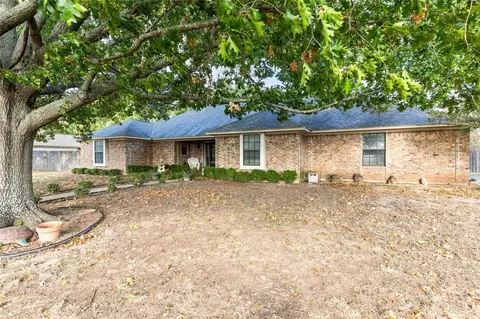 Exterior - 26 Buttercup Cir, Waco, TX 76708 photo 4 of 18