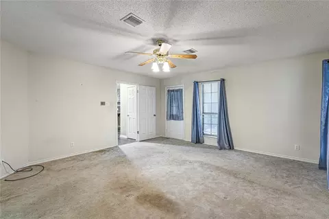 Living - 26 Buttercup Cir, Waco, TX 76708 photo 6 of 6