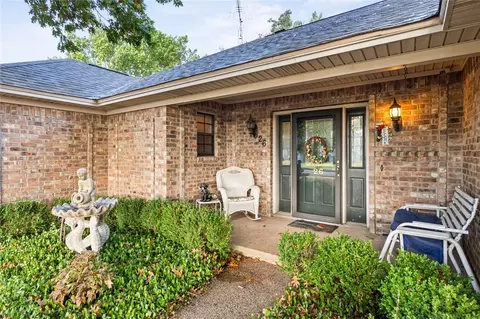 Exterior - 26 Buttercup Cir, Waco, TX 76708 photo 2 of 18