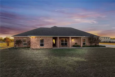 Exterior - 554 Southern Vw, Lorena, TX 76655 photo 4 of 4