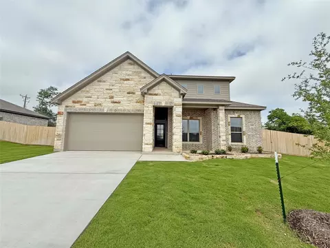201 Lasso Loop, Lorena, TX 76655
