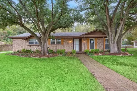 7924 Rio Vista St, Woodway, TX 76712