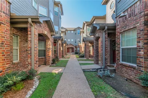1701 S 12th St #1202, Waco, TX 76706
