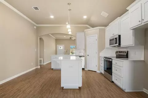 2510 Yoder Ln, Waco, TX 76706 photo 15