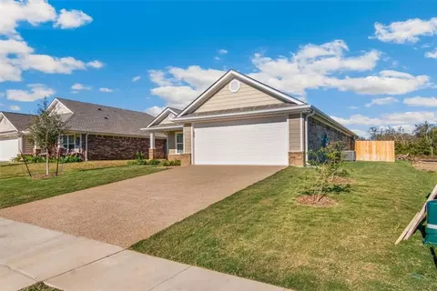 2510 Yoder Ln, Waco, TX 76706 photo 4