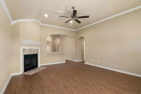 2510 Yoder Ln, Waco, TX 76706 photo 8