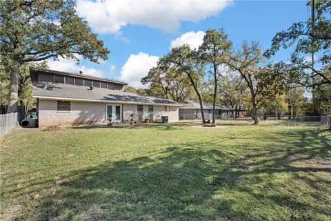326 S Barbara St, Waco, TX 76705