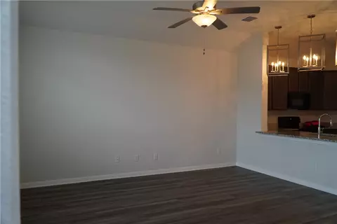 10248 Omni Dr, Waco, TX 76708 photo 8