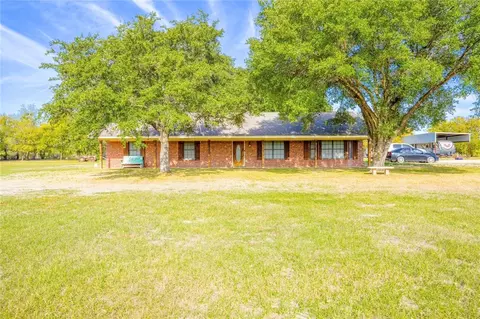 578 Raceway Rd, Axtell, TX 76624