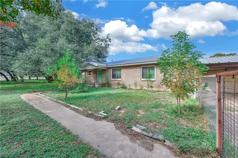 115 Cr 1821 Rd, Clifton, TX 76634