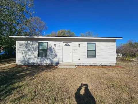 901 Evergreen Dr, Killeen, TX 76541