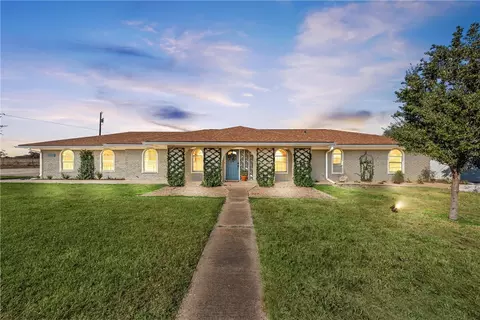 1089 Downsville Rd, Robinson, TX 76706