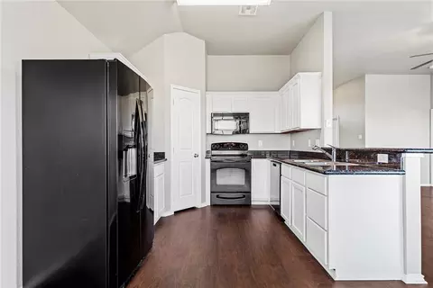 10708 Granada Dr, Waco, TX 76708 photo 6