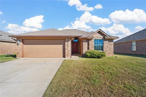 10708 Granada Dr, Waco, TX 76708