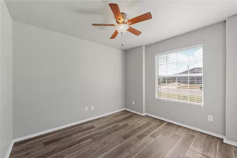 10708 Granada Dr, Waco, TX 76708 photo 12